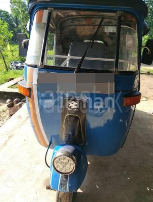 Bajaj Three Wheel 2006
