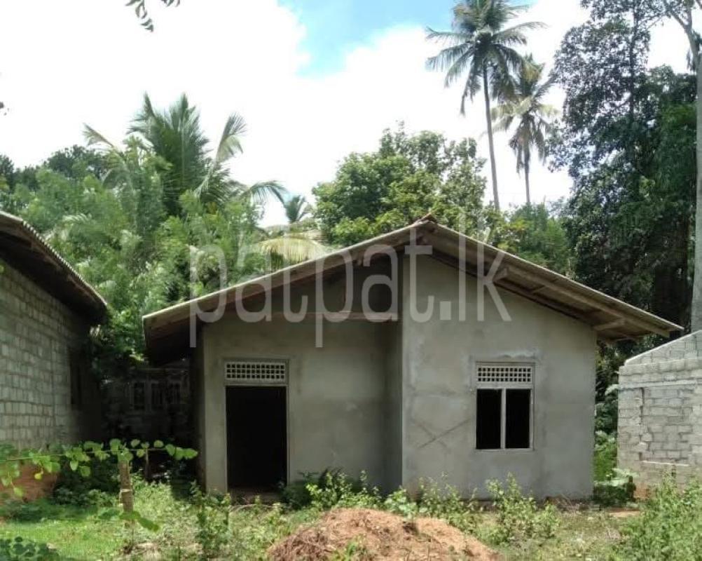 Residential Land for Sale in Weeraketiya