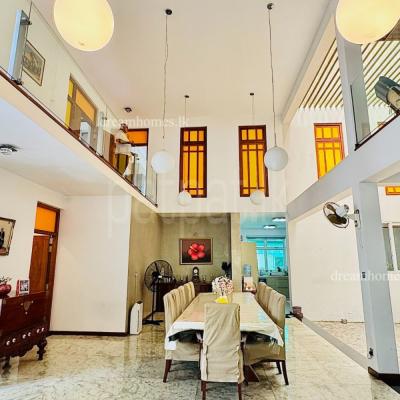 House for Sale in Talawatugoda