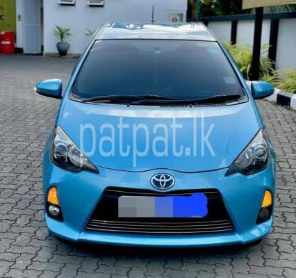 Toyota Aqua 2012