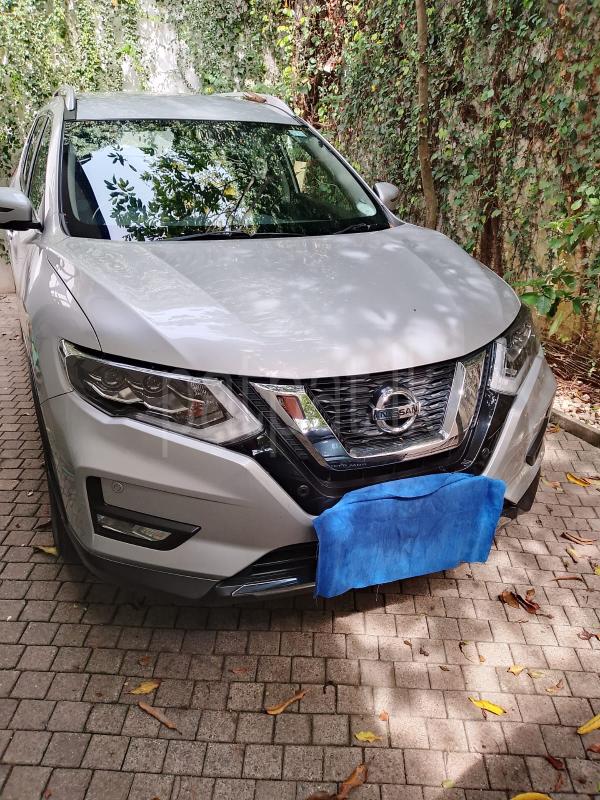 Nissan X Trail 2018 - Used SUV sale in Sri Lanka - patpat.lk