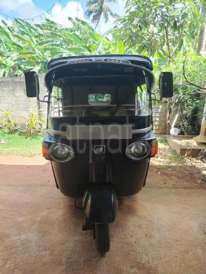 Bajaj 4 stroke 2013 - Used Three wheeler sale in Sri Lanka - patpat.lk