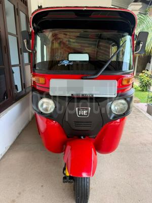 Bajaj 4 stroke 2019 - பயன்படுத்தப்பட்டது முச்சக்கர வண்டி sale in Sri Lanka - patpat.lk