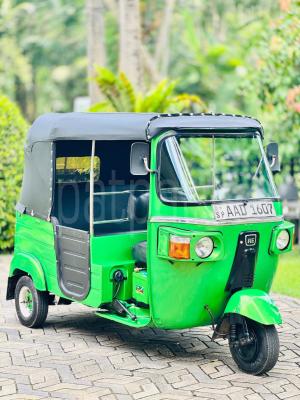 Bajaj Three Wheel 2011 - Used Three wheeler sale in Sri Lanka - patpat.lk