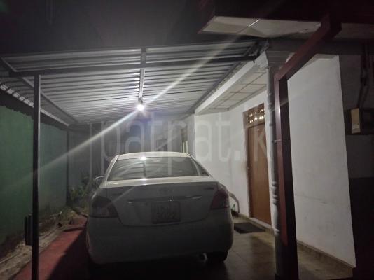 Room for Rent in Athurugiriya