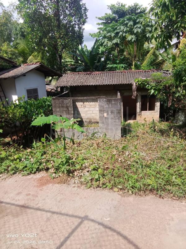 House for Sale in Kuruwita