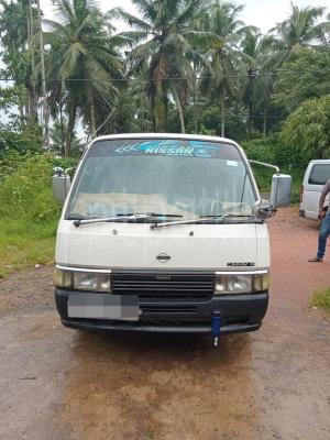 Nissan Caravan 1998 - Used Van sale in Sri Lanka - patpat.lk