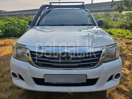 Toyota Hilux 2011