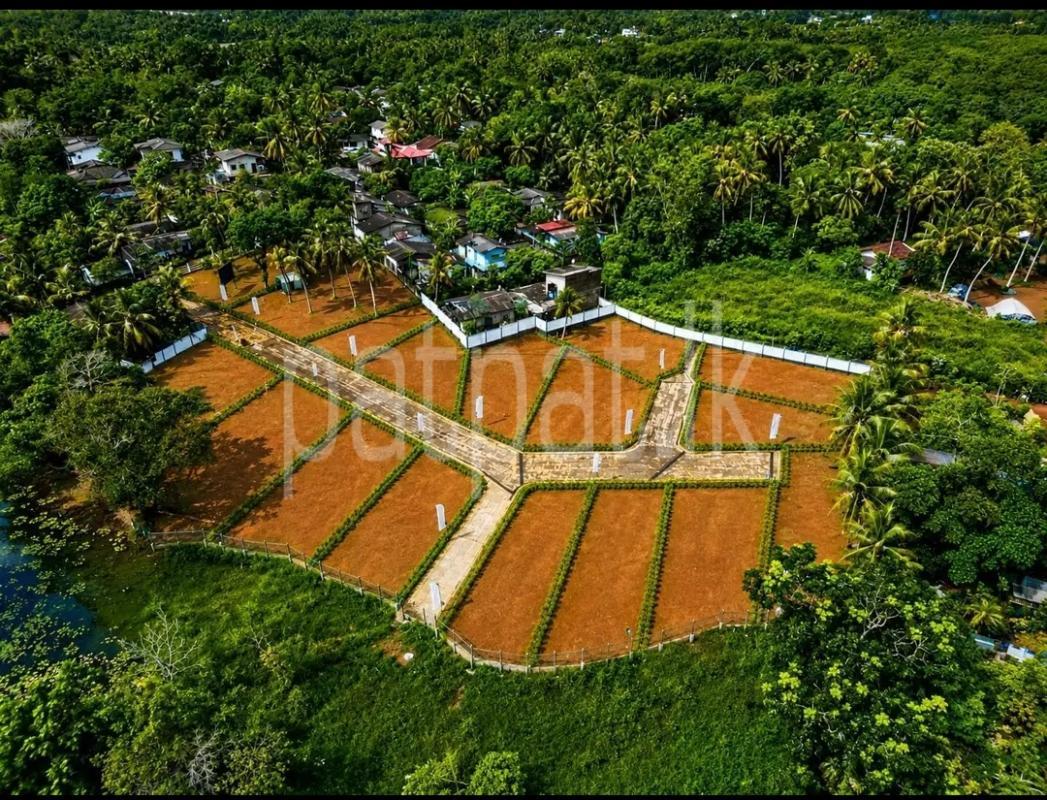 Residential Land for Sale in Bandaragama
