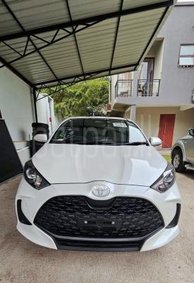 Toyota Yaris 2024 - சான்றளிக்கப்பட்டது கார் sale in Sri Lanka - patpat.lk