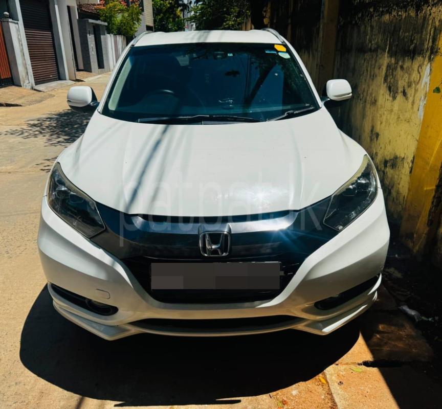 Honda Vezel 2014 -  SUV sale in Sri Lanka - patpat.lk