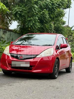 Honda FIT HYBRID 2012 - பயன்படுத்தப்பட்டது கார் sale in Sri Lanka - patpat.lk