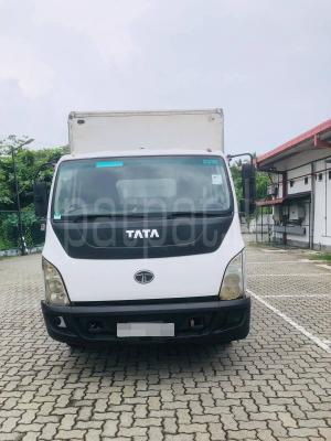 Tata Ultra 2015 - භාවිතා කරන ලද ට්‍රක් රථය sale in Sri Lanka - patpat.lk