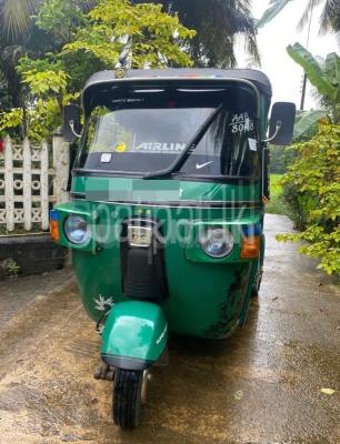 Bajaj Three Wheel 2012