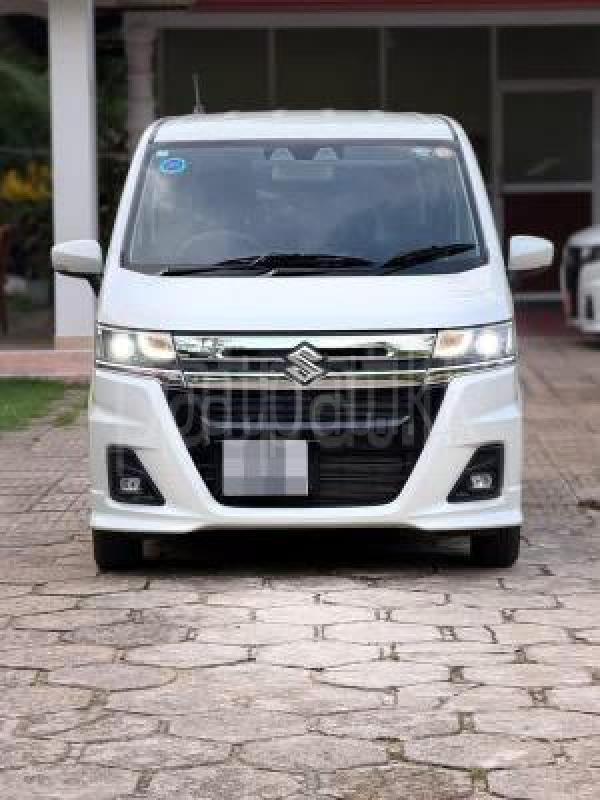 Suzuki Wagon R 2025 - மறுசீரமைக்கப்பட்டது கார் sale in Sri Lanka - patpat.lk
