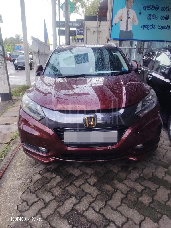 Honda Vezel 2015 -  SUV රථය sale in Sri Lanka - patpat.lk