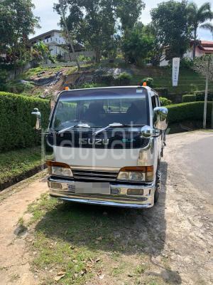 Isuzu ELF 1995