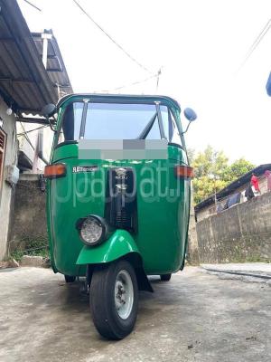 Bajaj Three Wheel 2005