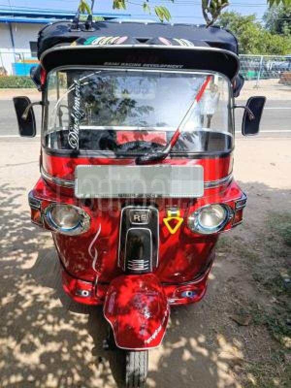 Bajaj 4 stroke 2010 -  Three wheeler sale in Sri Lanka - patpat.lk