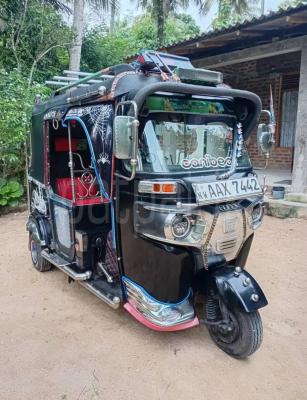 Bajaj 4 stroke 2015 - பயன்படுத்தப்பட்டது முச்சக்கர வண்டி sale in Sri Lanka - patpat.lk