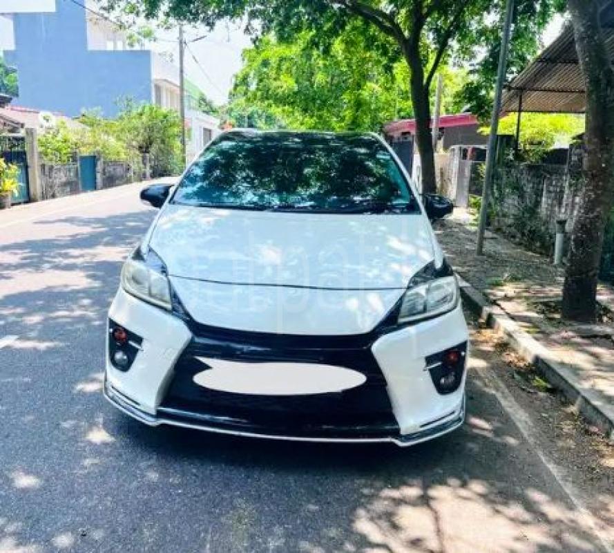 Toyota PRIUS G SPORT 2013 -  කාර් sale in Sri Lanka - patpat.lk