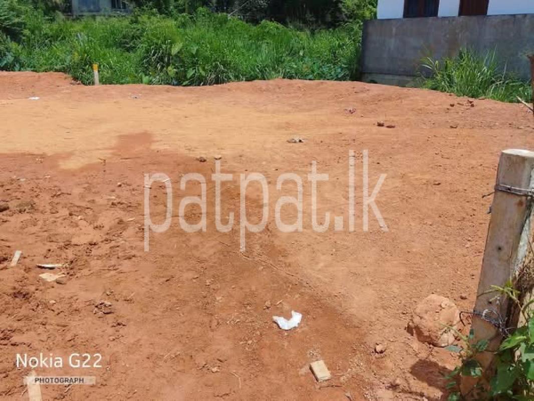 Residential Land for Sale in Gampola