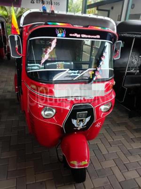 Bajaj 4 stroke 2015 -  ත්‍රිරෝද රථය sale in Sri Lanka - patpat.lk