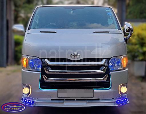 Toyota Hiace 2007 - භාවිතා කරන ලද වෑන් රථය sale in Sri Lanka - patpat.lk