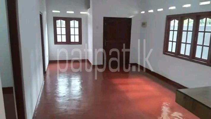 House for Sale in Ingiriya