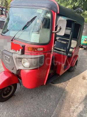 Bajaj Three Wheel 2019 - භාවිතා කරන ලද ත්‍රිරෝද රථය sale in Sri Lanka - patpat.lk