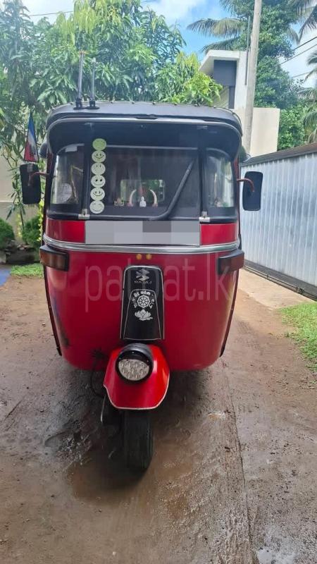 Bajaj 2 stroke 2006 - Used Three wheeler sale in Sri Lanka - patpat.lk