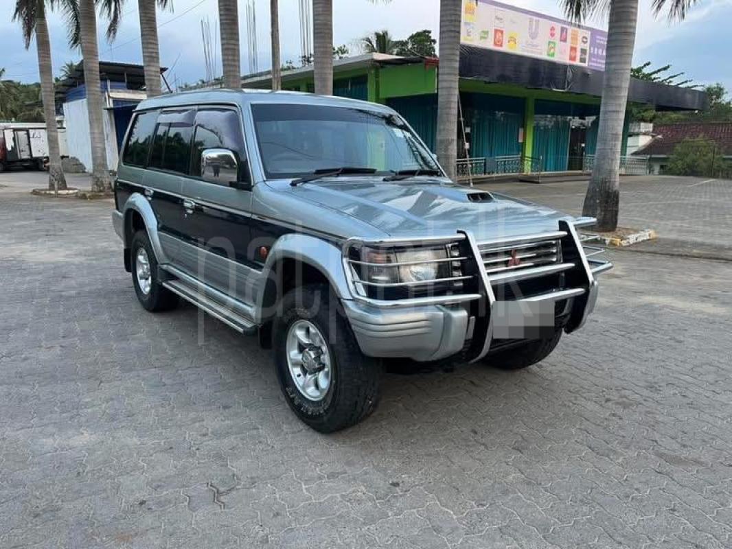 Mitsubishi Pajero 1994 -  SUV රථය sale in Sri Lanka - patpat.lk