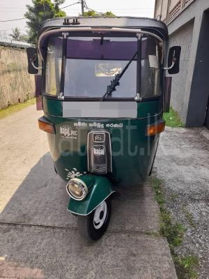Bajaj Three Wheel 2002