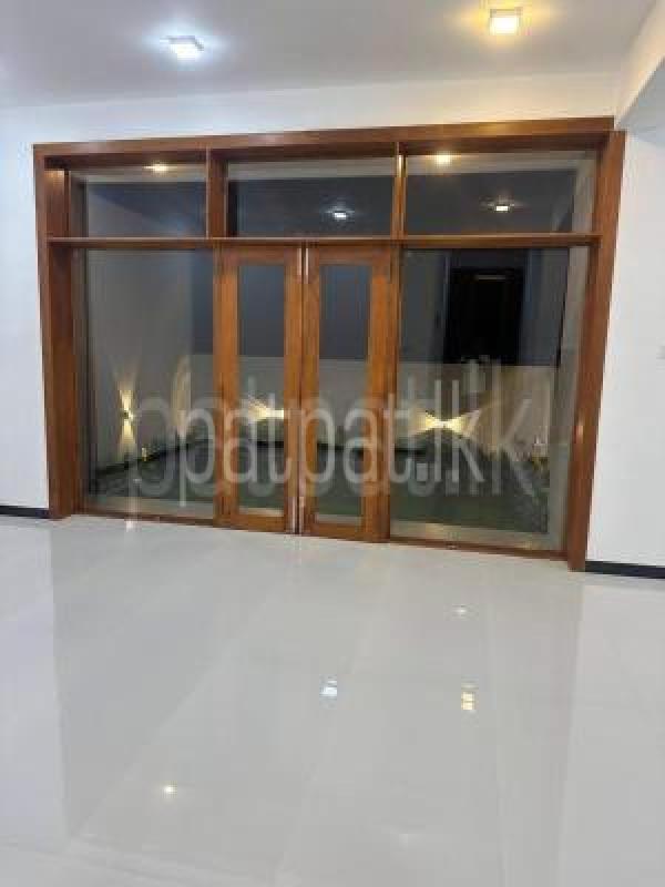 House for Sale in Peradeniya