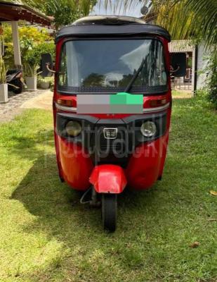 Bajaj 4 stroke 2015 - Used Three wheeler sale in Sri Lanka - patpat.lk