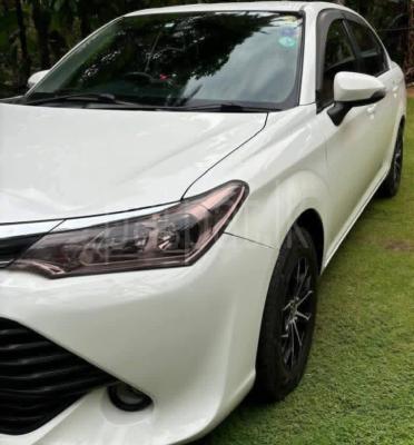 Toyota Axio 2017 - භාවිතා කරන ලද කාර් sale in Sri Lanka - patpat.lk