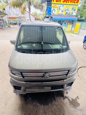 Suzuki Wagon R 2017 -  Car sale in Sri Lanka - patpat.lk