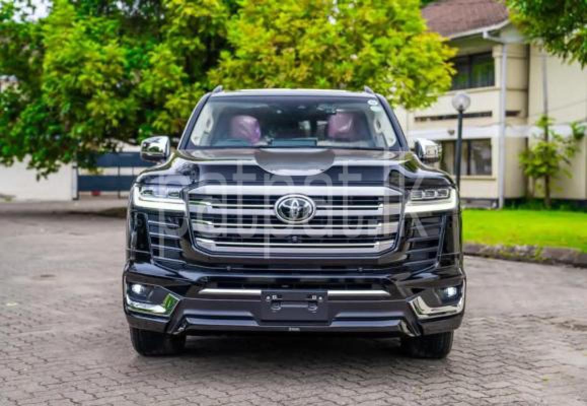 Toyota Land Cruiser Prado 2024 -  SUV රථය sale in Sri Lanka - patpat.lk