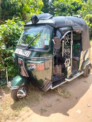 Bajaj 4 stroke 2012 - Used Three wheeler sale in Sri Lanka - patpat.lk