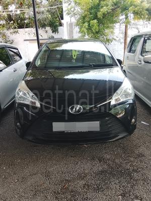 Toyota Vitz 2018 -  කාර් sale in Sri Lanka - patpat.lk