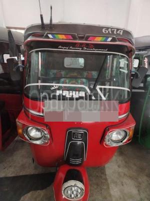 Bajaj Three Wheel 2011