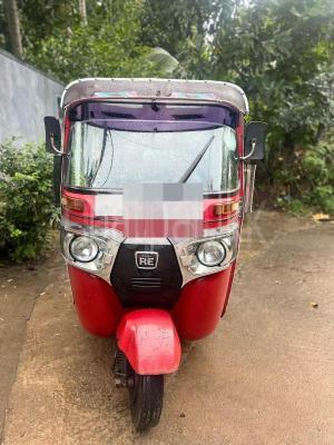 Bajaj 4 stroke 2015 - Used Three wheeler sale in Sri Lanka - patpat.lk