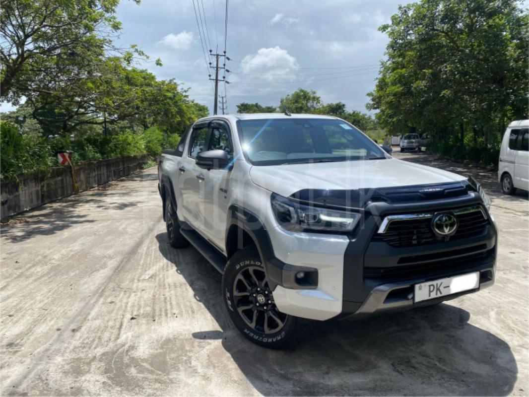 Toyota Hilux 2025 -  சரக்கு போக்குவரத்து sale in Sri Lanka - patpat.lk