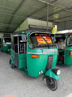 Bajaj 2 stroke 2009 - பயன்படுத்தப்பட்டது முச்சக்கர வண்டி sale in Sri Lanka - patpat.lk