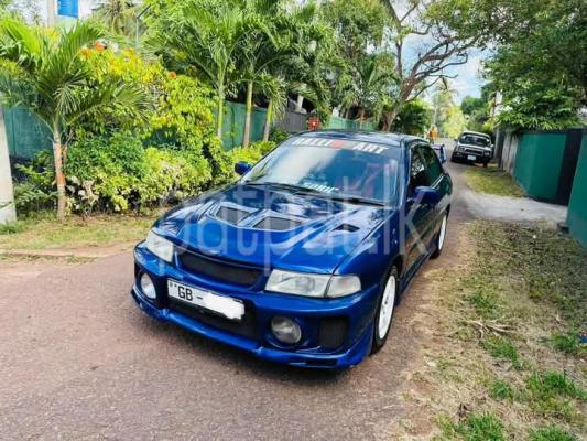 Mitsubishi Lancer 1992