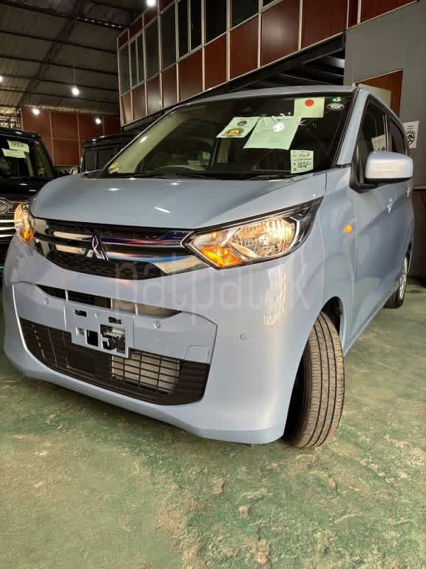 Mitsubishi eK 2023 - අලුත් කාර් sale in Sri Lanka - patpat.lk