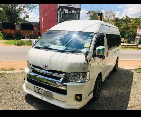 Toyota Hiace 2017 - Used Van sale in Sri Lanka - patpat.lk
