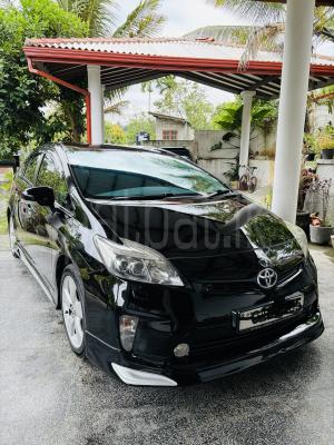 Toyota Prius 2015 - Used Car sale in Sri Lanka - patpat.lk