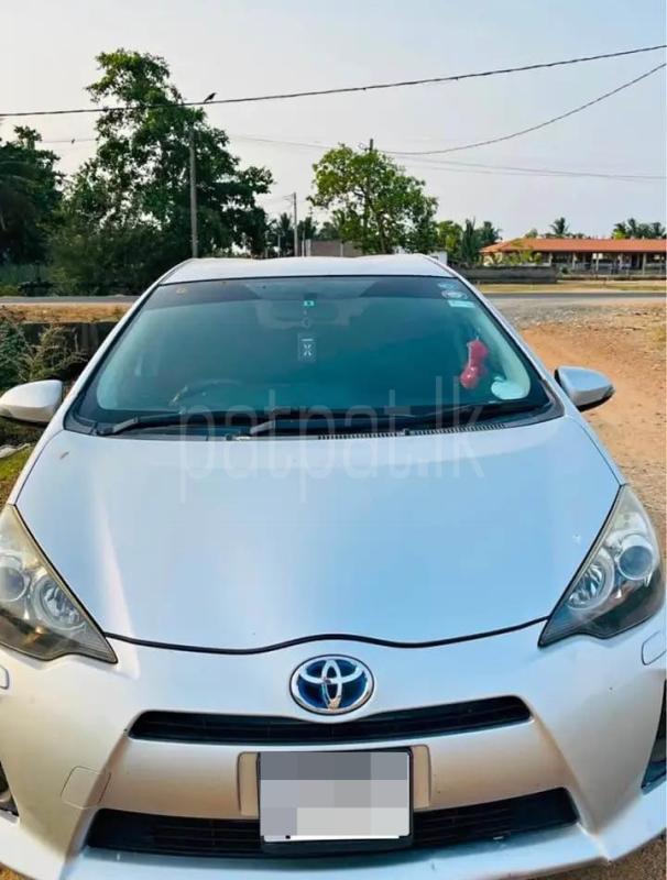 Toyota Aqua 2012 - භාවිතා කරන ලද කාර් sale in Sri Lanka - patpat.lk
