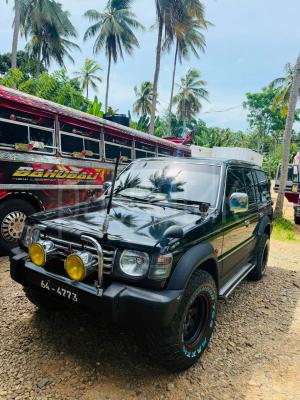 Mitsubishi Pajero 1993 - Used SUV sale in Sri Lanka - patpat.lk
